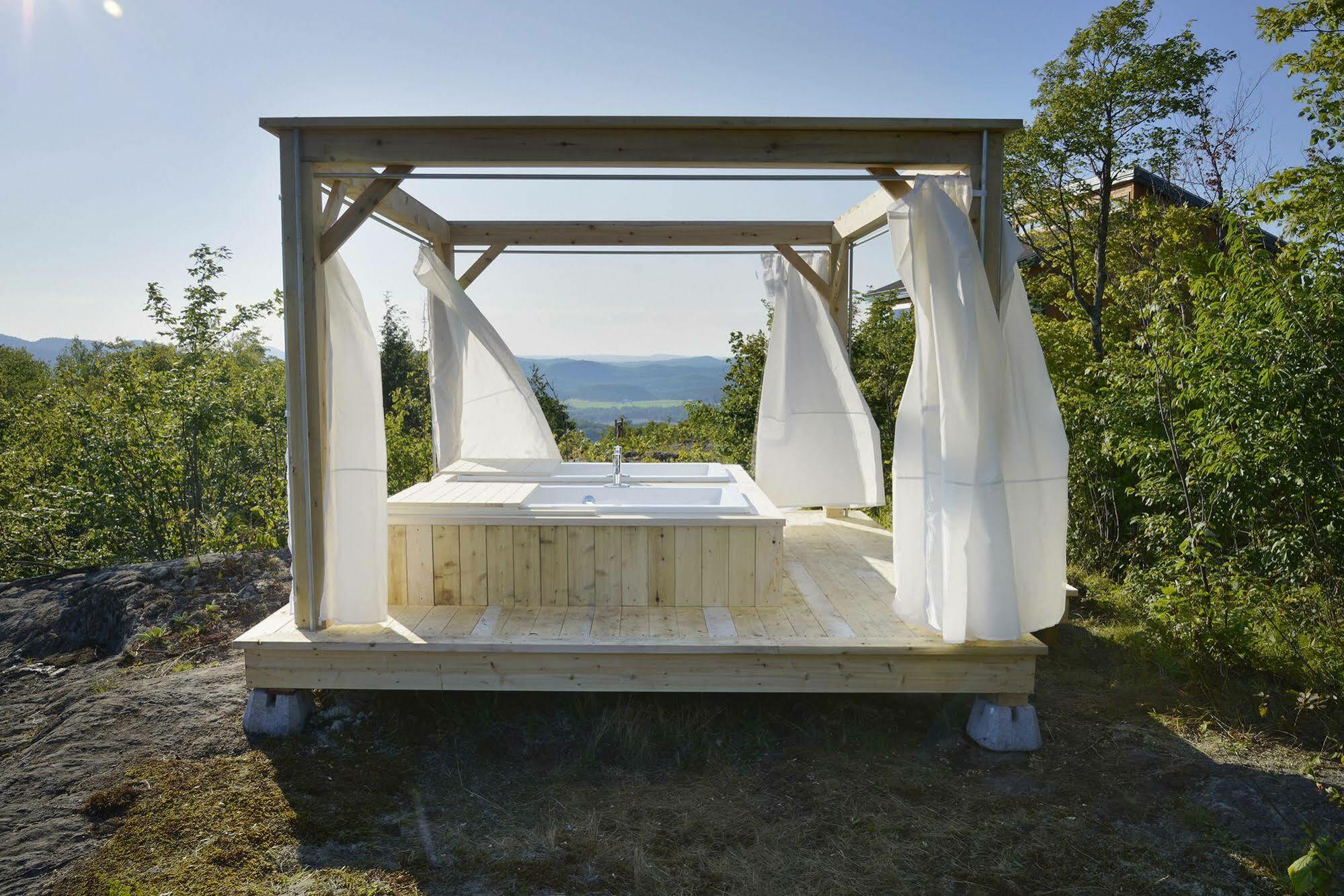 Eco Spa Highland Grenville-Sur-La-Rouge Εξωτερικό φωτογραφία